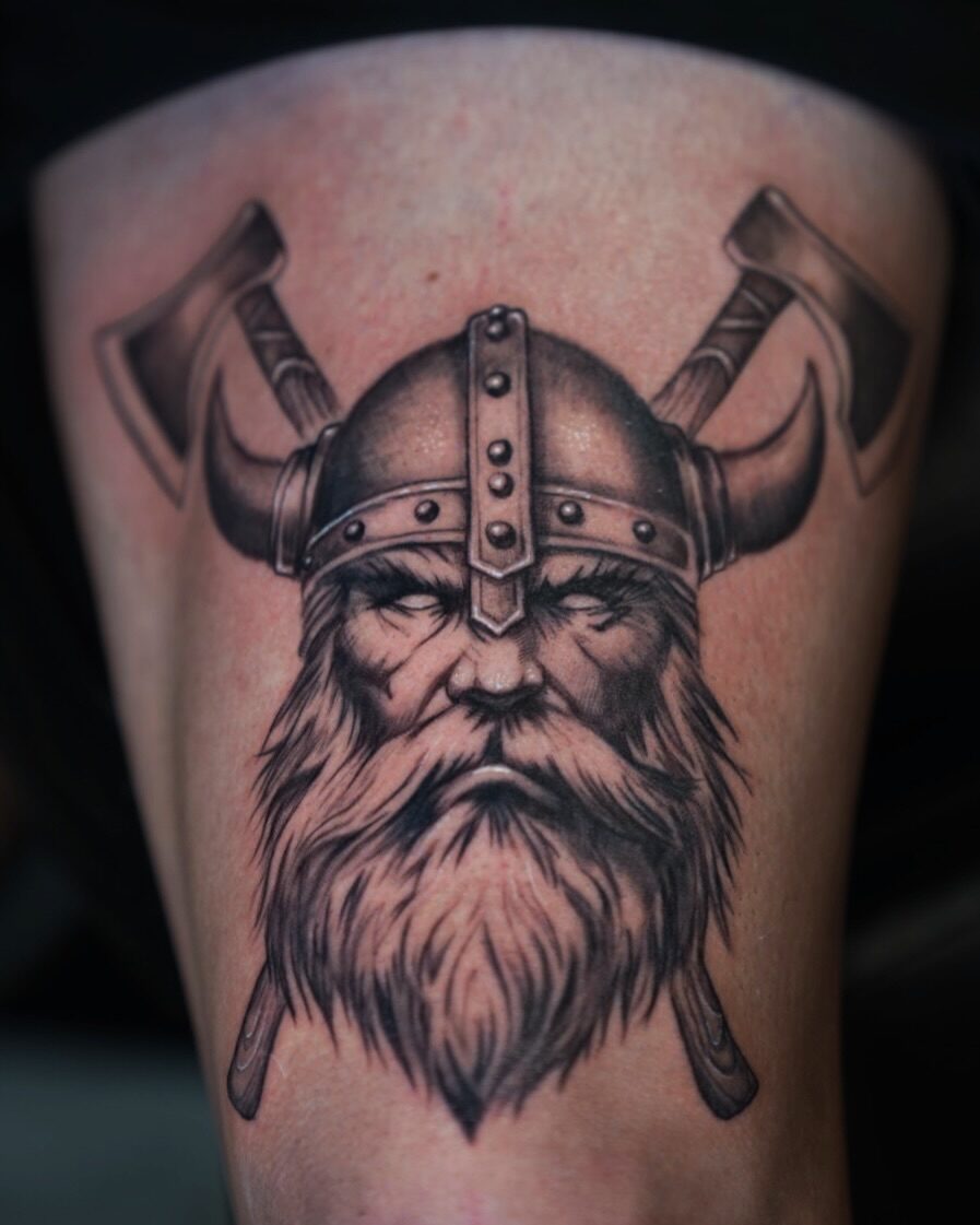 Instagram post from alex.g.tattoos. This post is in position 0.